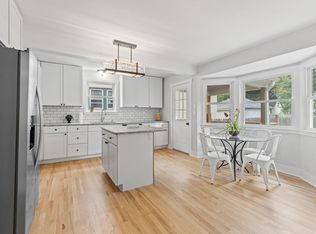 1360 N 72nd St, Wauwatosa, WI 53213