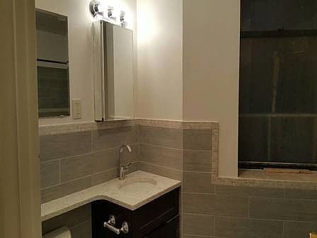 2nd image of 398 Tompkins Ave APT 4B