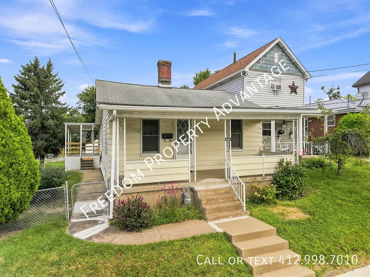 945 Fayette St- Washington — Photo 1