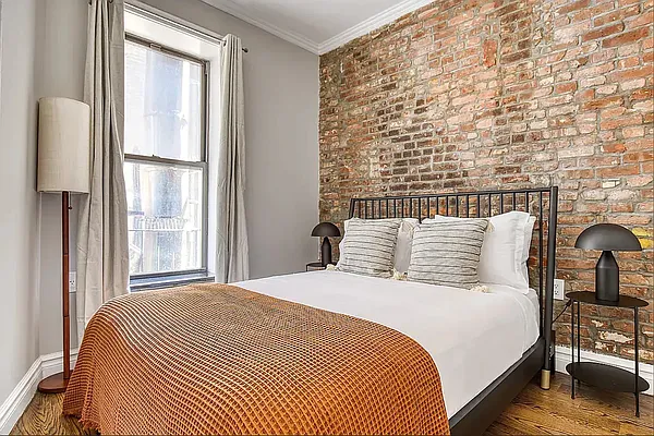 Rented by REAL New York | media 3