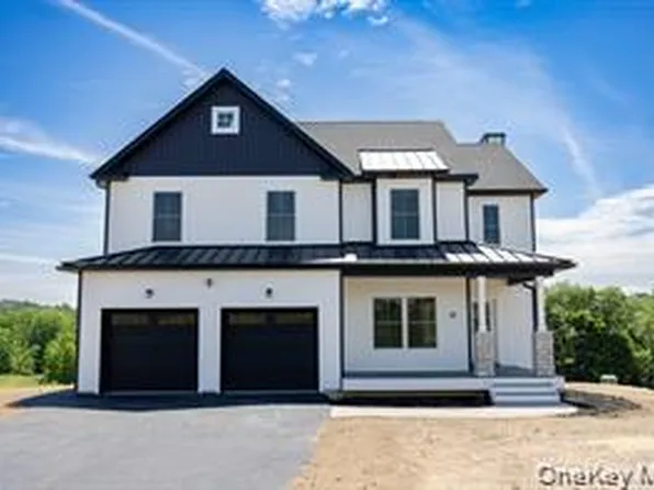 46 Azalea Lane, Slate Hill, NY 10973