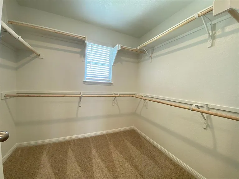 225 Saide St — Photo 15