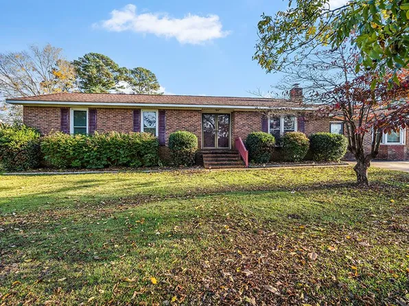 110 Shannon St, Greenwood, SC 29646