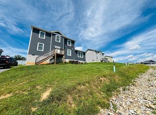 158 Prairie View Ln, Pembroke, VA 24136