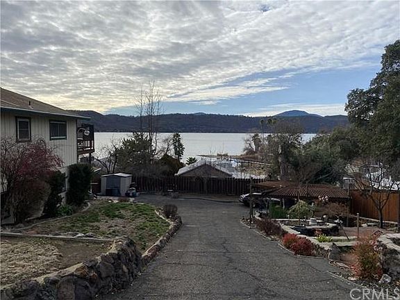 3rd image of 13591 Lakeshore Dr