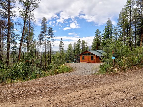 4th image of 1341 Los Griegos Rd