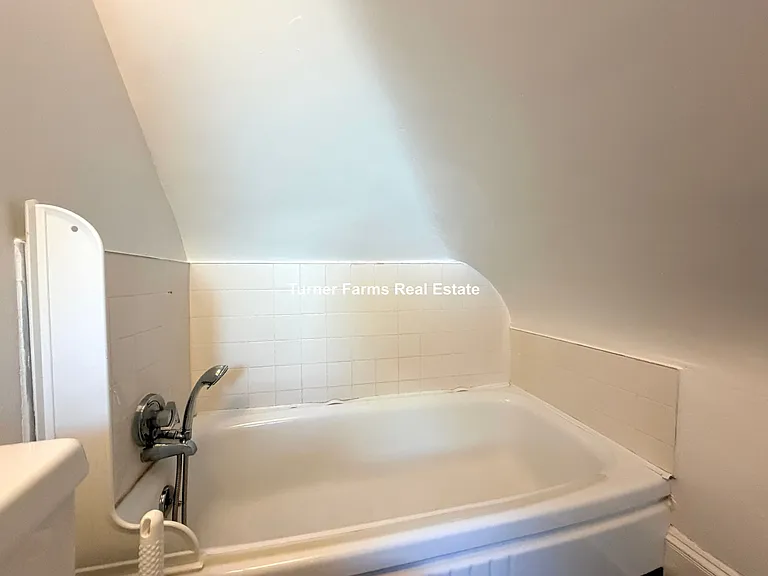 124 Forest St #3 — Photo 17