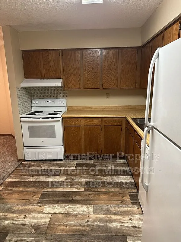 1 bed, 1.0 bath, 750 sqft, $1,075 — Photo 3