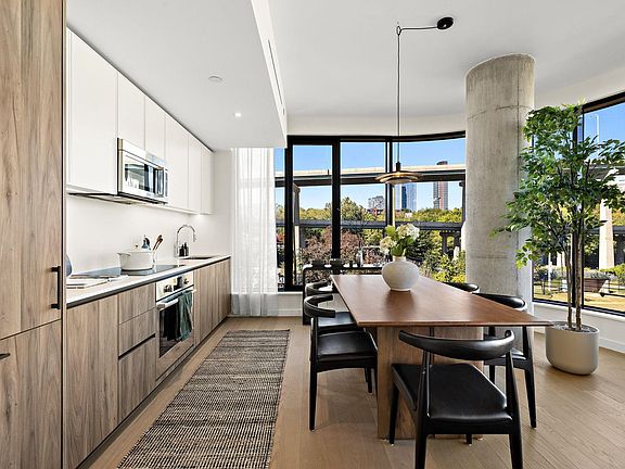 4th image of 387 8th St #3A