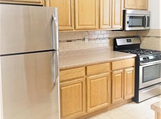 3614 28th Ave #2R, Astoria, NY 11103