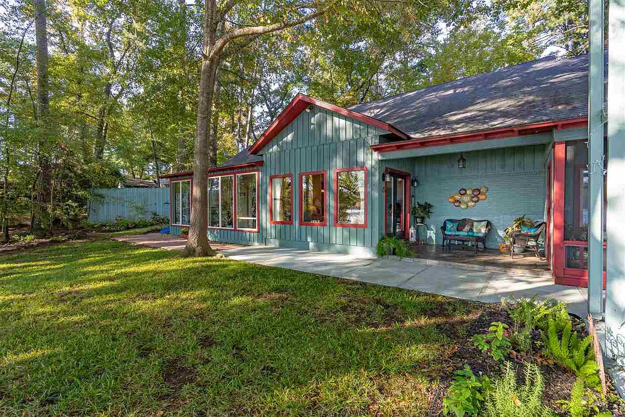 2022 W Lake Dr, Gladewater, TX 75647 Zillow