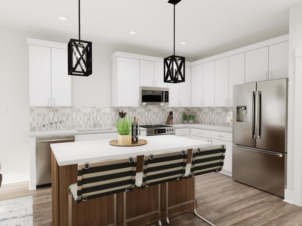 905 Myers Point Dr, Morrisville, NC 27560