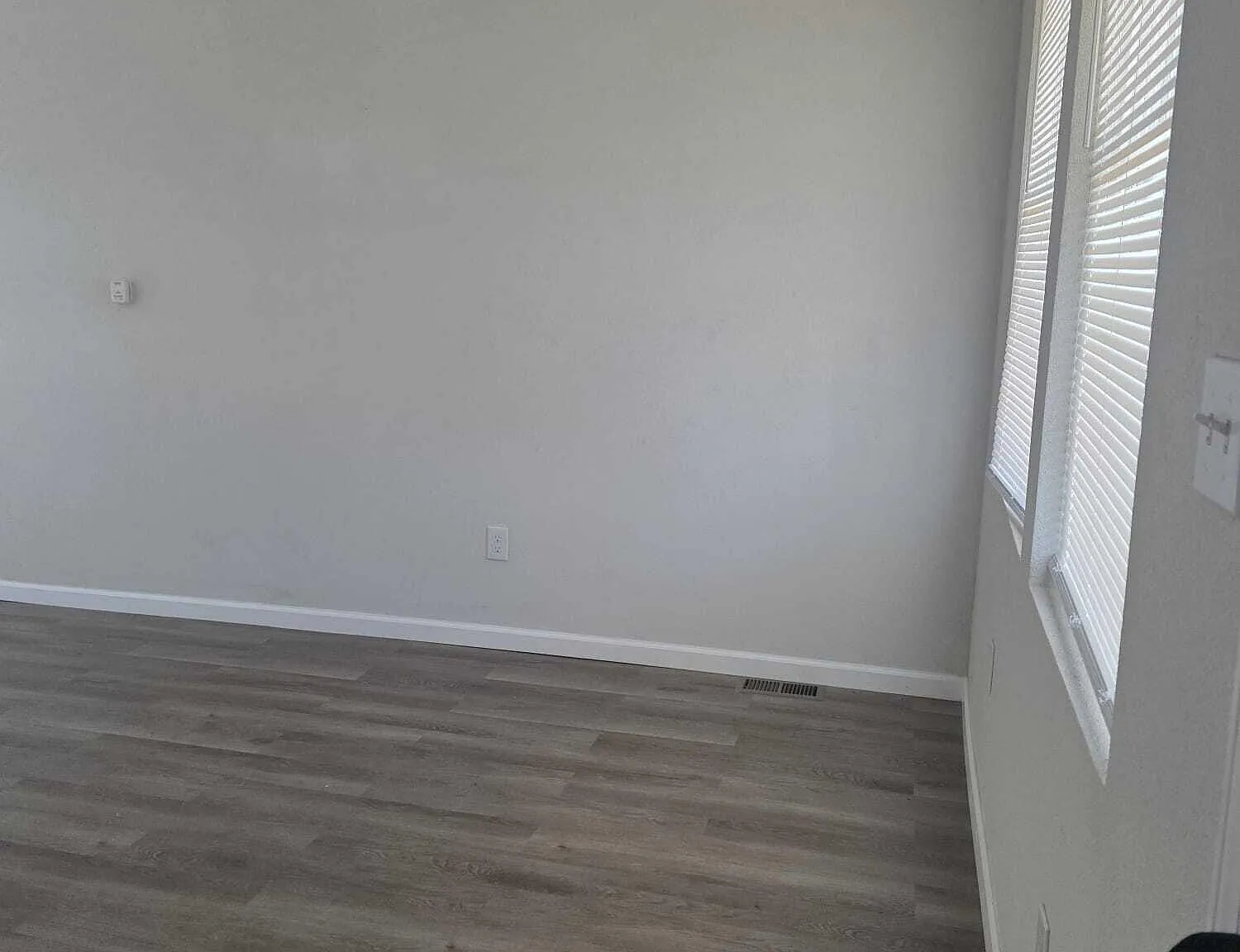 3 bed, 1.5 bath, 1752 sqft, $1,499 — Photo 3