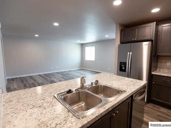 4521 Bobolink Ln #104-B, Laramie, WY 82070