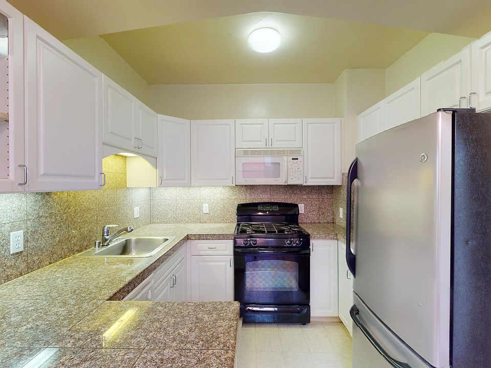1st image of 140 20th Ave APT 102