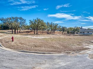 2010 Athens Ave N, Kerrville, TX 78028