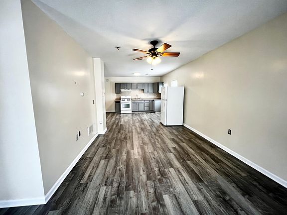 4th image of 374 Olmstead Ave #1