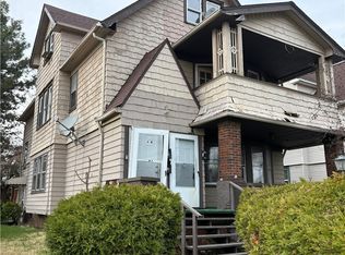 18001 Olympia Rd, Cleveland, OH 44112