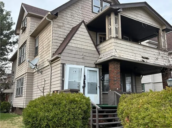 18001 Olympia Rd, Cleveland, OH 44112