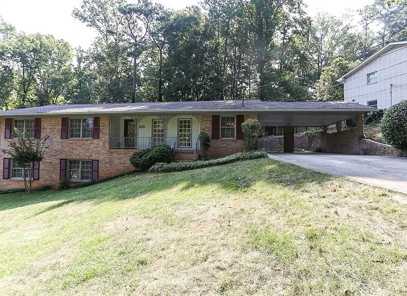 1st image of 2235 Winding Woods Dr