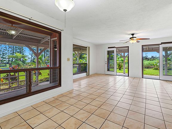 3rd image of 18 Off S Kulani Rd #3839