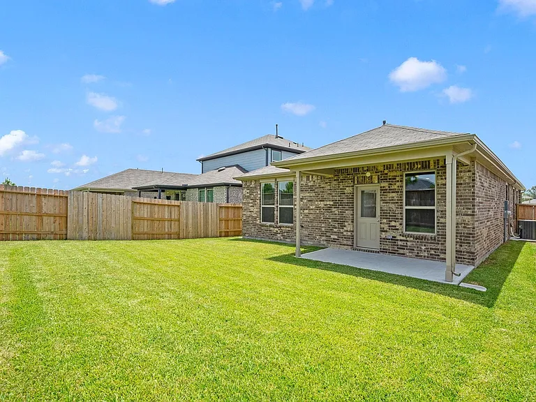 14543 Cedar Ledge Ln — Photo 24