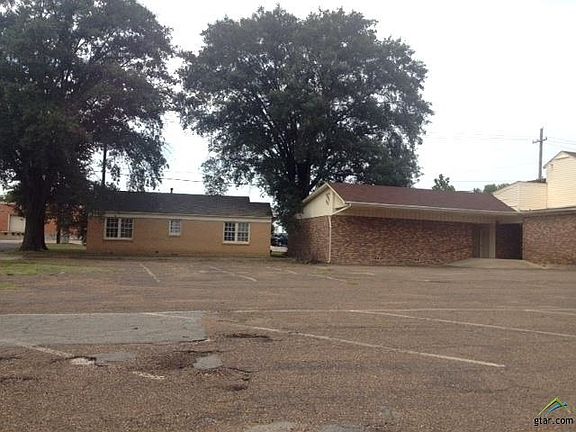 3rd image of 1123 N Jefferson Ave