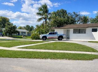15761 SW 303rd St, Homestead, FL 33033