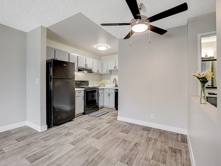 Cameron Apartments For Rent in Las Vegas