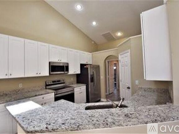 5th image of 12541 Pica St