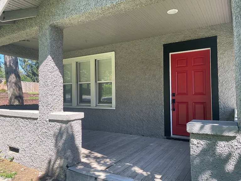 4424 Pierce St — Photo 2