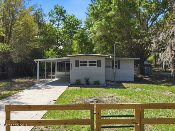 18170 Spangler Ave, Brooksville, FL 34604