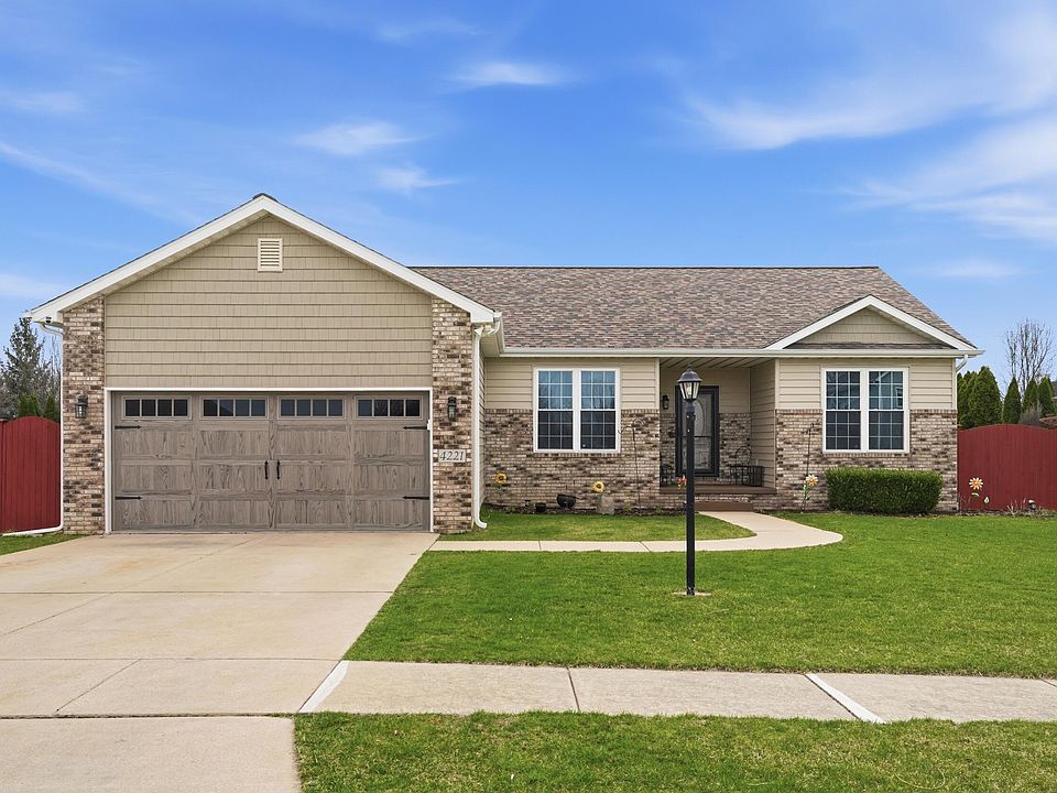 1st image of 4221 Burlwood Dr