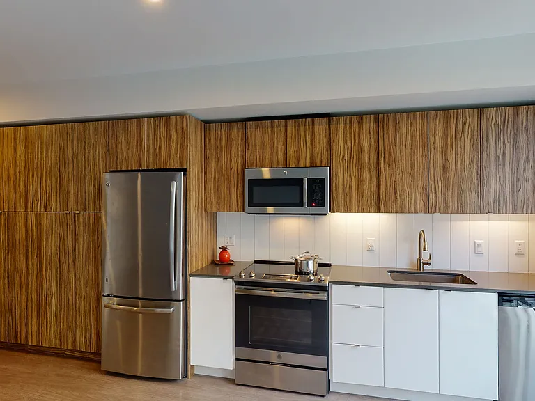 CityLine — Photo 48
