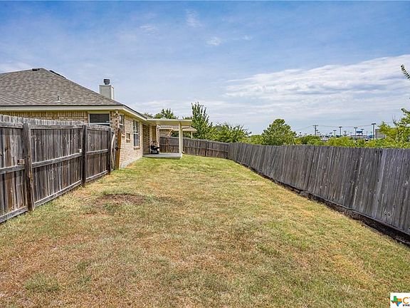 3rd image of 2205 Sedona Cir