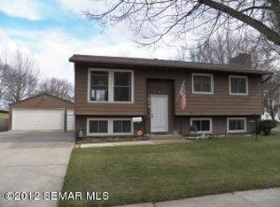 1674 9th Ave SE, Rochester, MN 55904