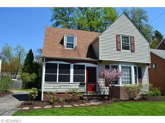 1747 Maywood Rd photo 1