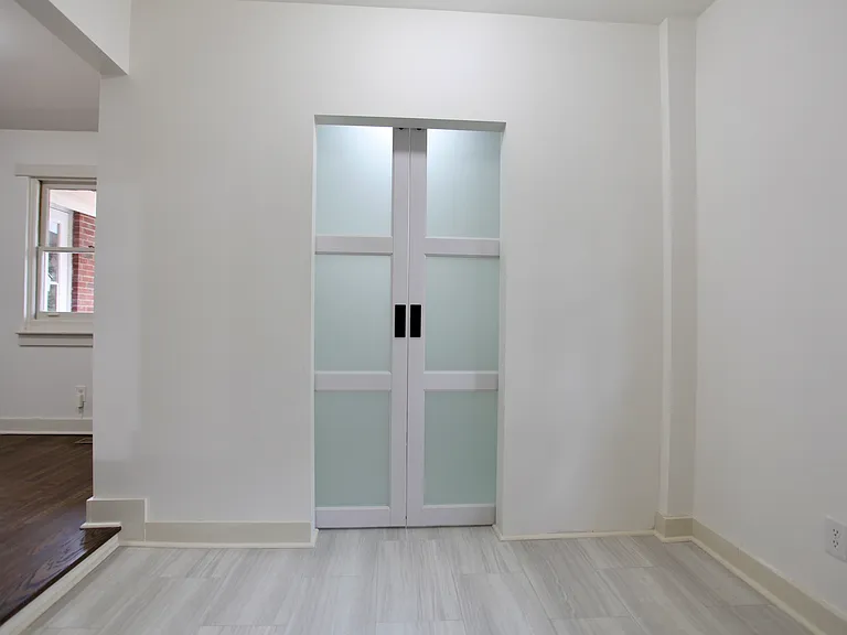 2714 Shamrock Dr — Photo 10