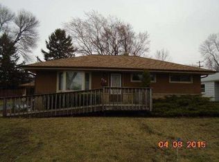 8919 W Lawn Ave, Milwaukee, WI 53225