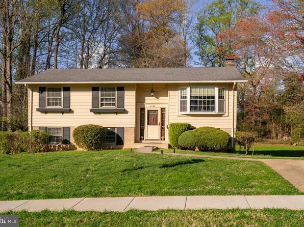 4709 Iris Pl, Rockville, MD 20853