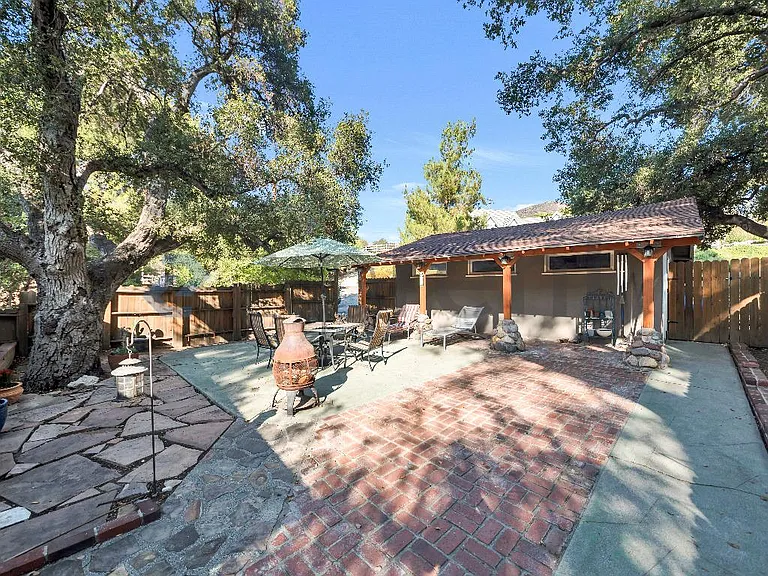 15353 Iron Canyon Rd — Photo 5