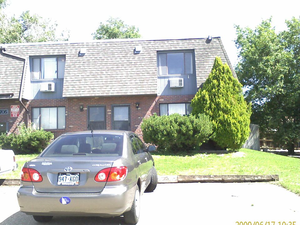 2705 W 27th Street - Unit C