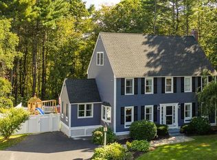 14 True Ln, Georgetown, MA 01833