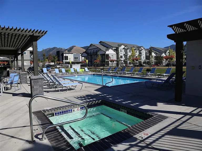 Corso Apartment Homes — Photo 32