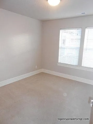 17204 SW 136th Ave — Photo 14