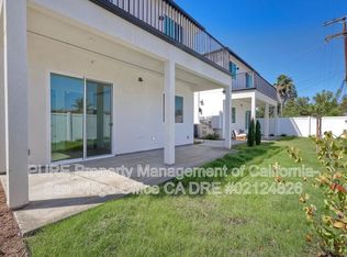 630 N Juniper St UNIT 624, Escondido, CA 92025