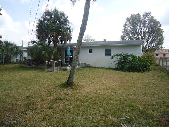 2nd image of 18000 NW 42nd Pl