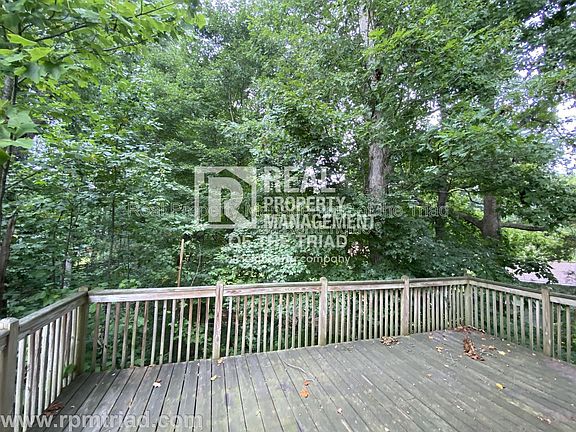 5th image of 3045 Heather View Ct