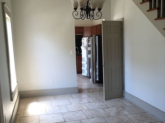 3rd image of 3816 Jena St