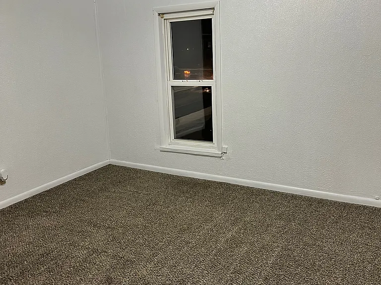 314 W Slingluff Ave #A — Photo 8